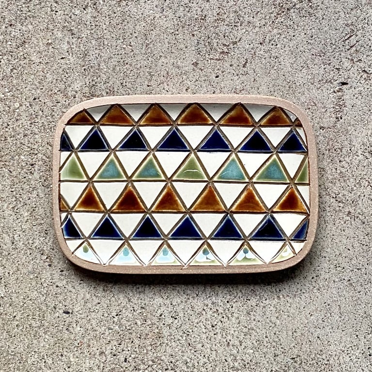 ガーランド サンカク / Rectangular Plate